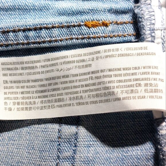 Abercrombie & Fitch Women's Distressed The Mom High Jeans Light Wash 31S EUC - Picture 13 of 16